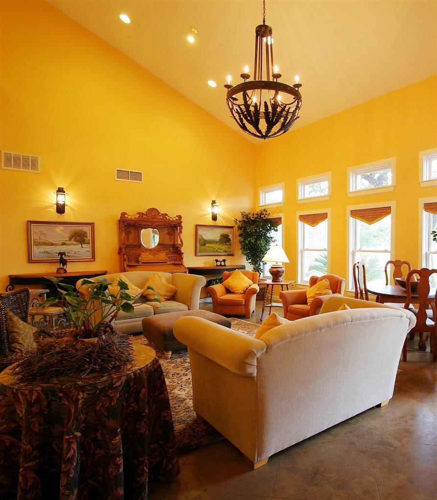 Vintage Villas Hotel Lakeway Interior photo